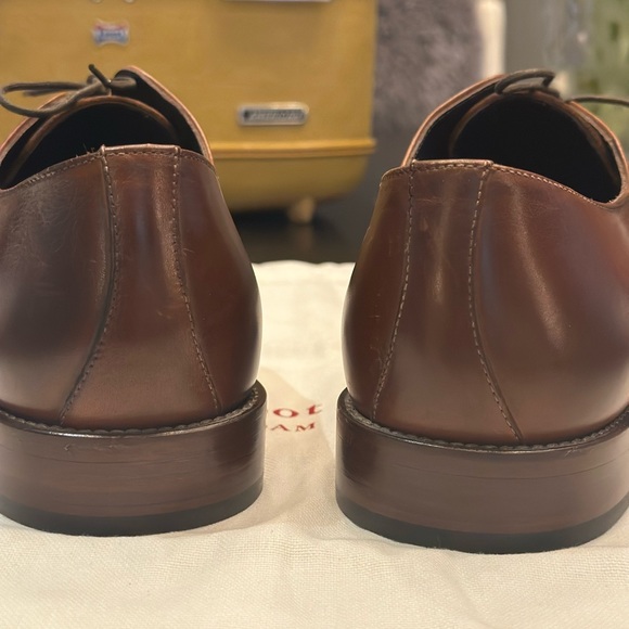 SOLD !!!!!!     NWOT - To Boot NY Winston Lace up in tan - Picture 7 of 7